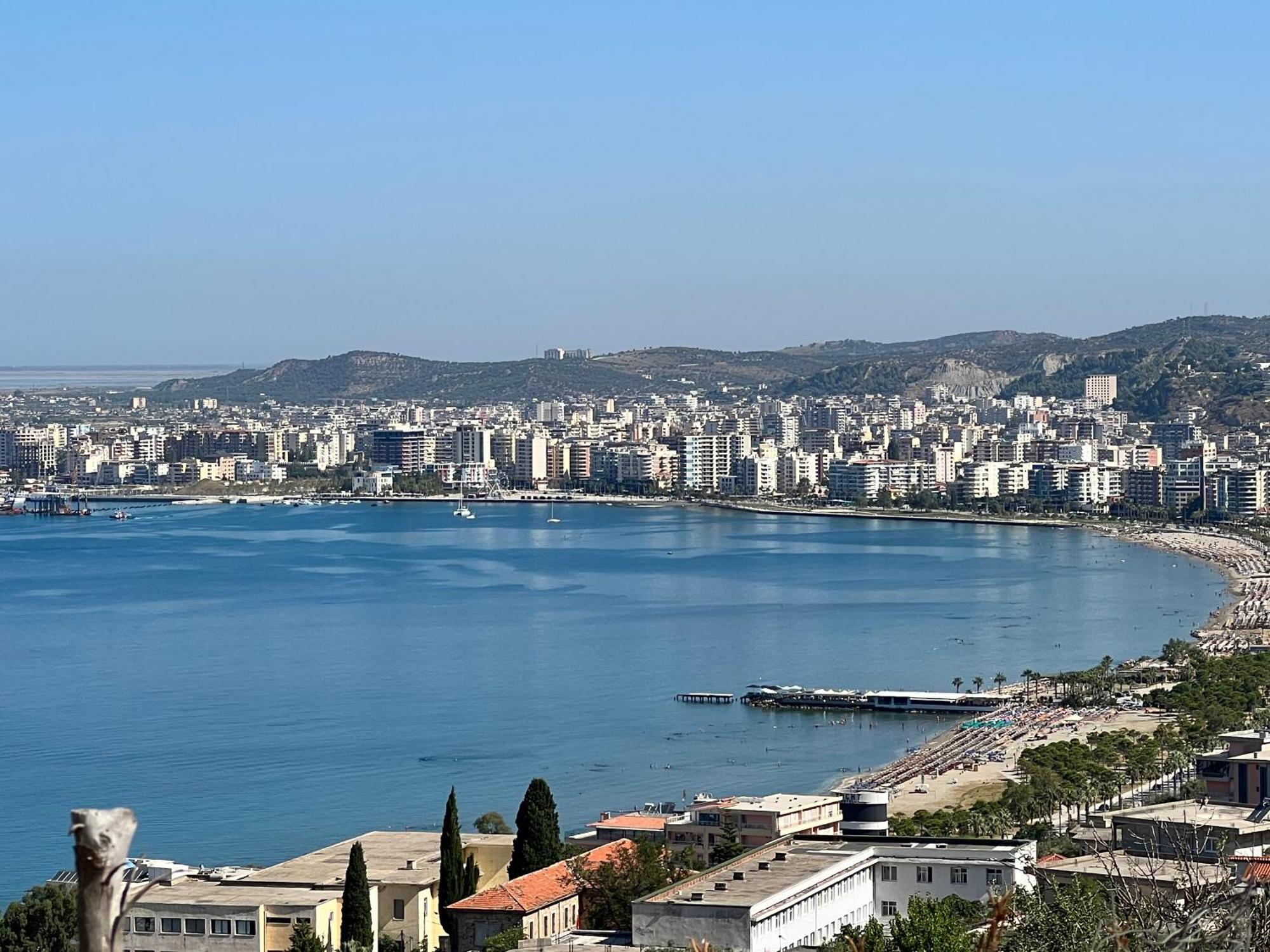 Markev Apartments Vlore Luaran gambar
